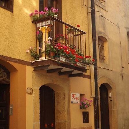 Bed And Breakfast Baobab Piazza Armerina Bagian luar foto