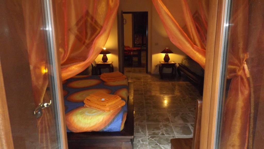 Bed And Breakfast Baobab Piazza Armerina Bagian luar foto