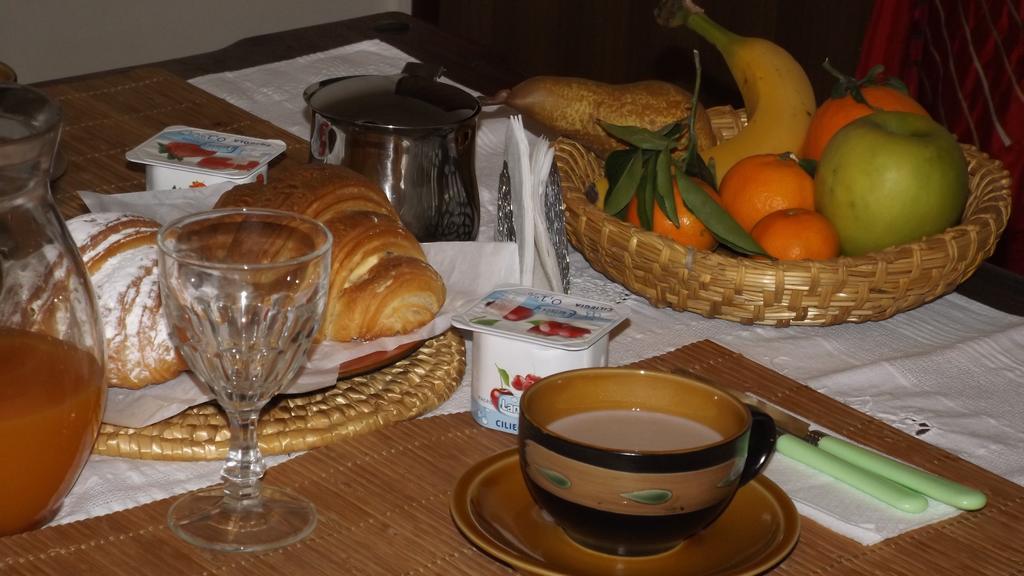 Bed And Breakfast Baobab Piazza Armerina Bagian luar foto