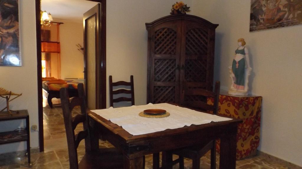 Bed And Breakfast Baobab Piazza Armerina Bagian luar foto